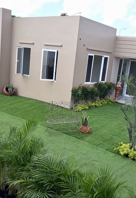 Green Queen Gardening Curacao