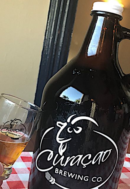 MONTANA BIERHUIS CURACAO